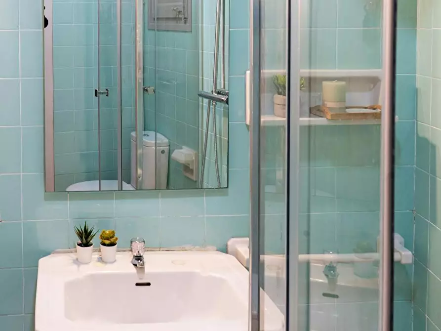 Immagine 6 di Camera in affitto  in Carrer de Sant Pere Més Alt a Barcelona