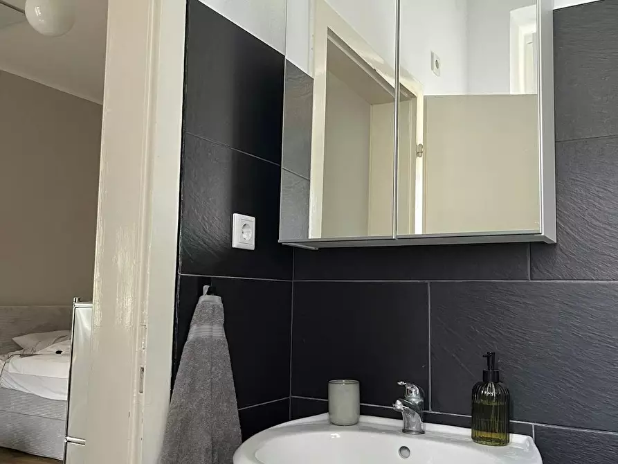 Immagine 10 di Appartamento in affitto  in Moltkestraße a Düsseldorf