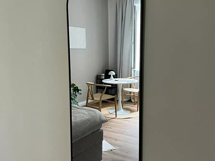 Immagine 2 di Appartamento in affitto  in Moltkestraße a Düsseldorf