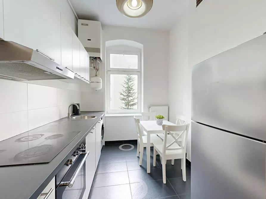 Immagine 6 di Appartamento in affitto  in Wollankstraße a Berlin