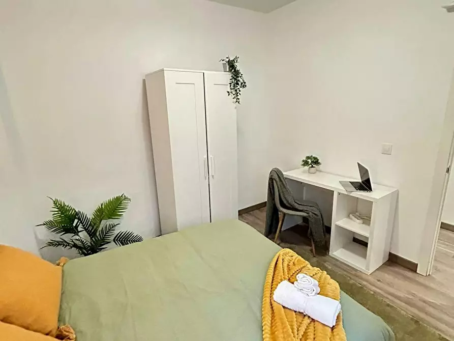 Immagine 3 di Camera in affitto  in Carrer de Xàtiva a Valencia