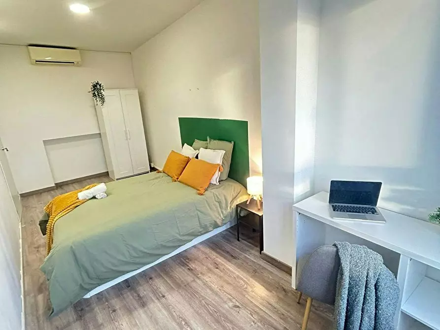 Immagine 3 di Camera in affitto  in Carrer de Xàtiva a Valencia