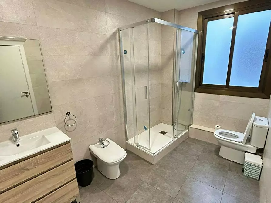 Immagine 8 di Camera in affitto  in Carrer de Xàtiva a Valencia