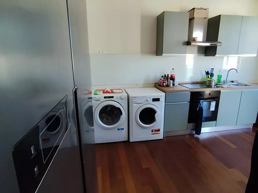 Immagine 10 di Camera in affitto  in Via Giovanni Brugnoli a Bologna