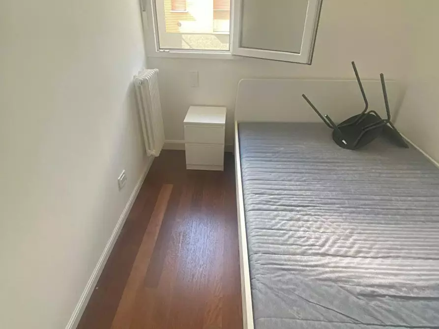 Immagine 1 di Camera in affitto  in Via Giovanni Brugnoli a Bologna