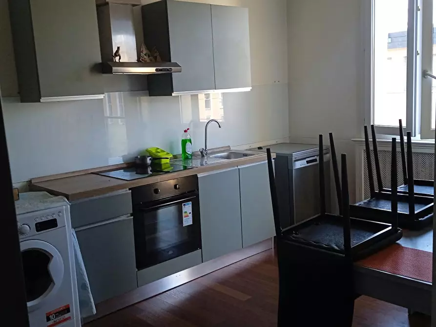 Immagine 10 di Camera in affitto  in Via Giovanni Brugnoli a Bologna