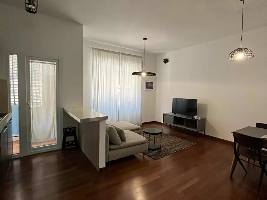 Immagine 4 di Appartamento in affitto  in Via Muzio Attendolo a Roma