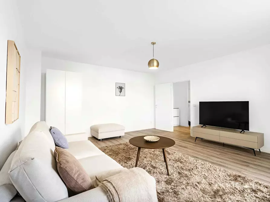 Immagine 3 di Appartamento in affitto  in Mehringdamm a Berlin Kreuzberg