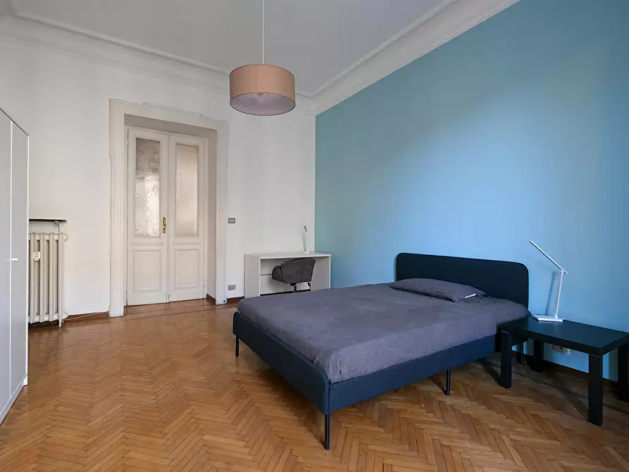 Immagine 3 di Camera in affitto  in Corso Svizzera a Torino