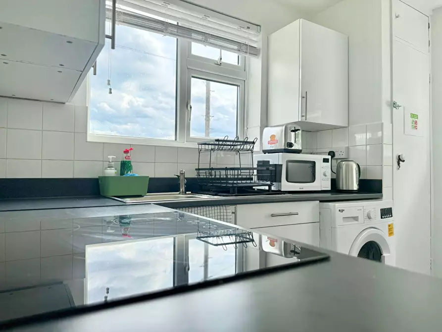 Immagine 9 di Appartamento in affitto  in Shalcross Drive a Broxbourne