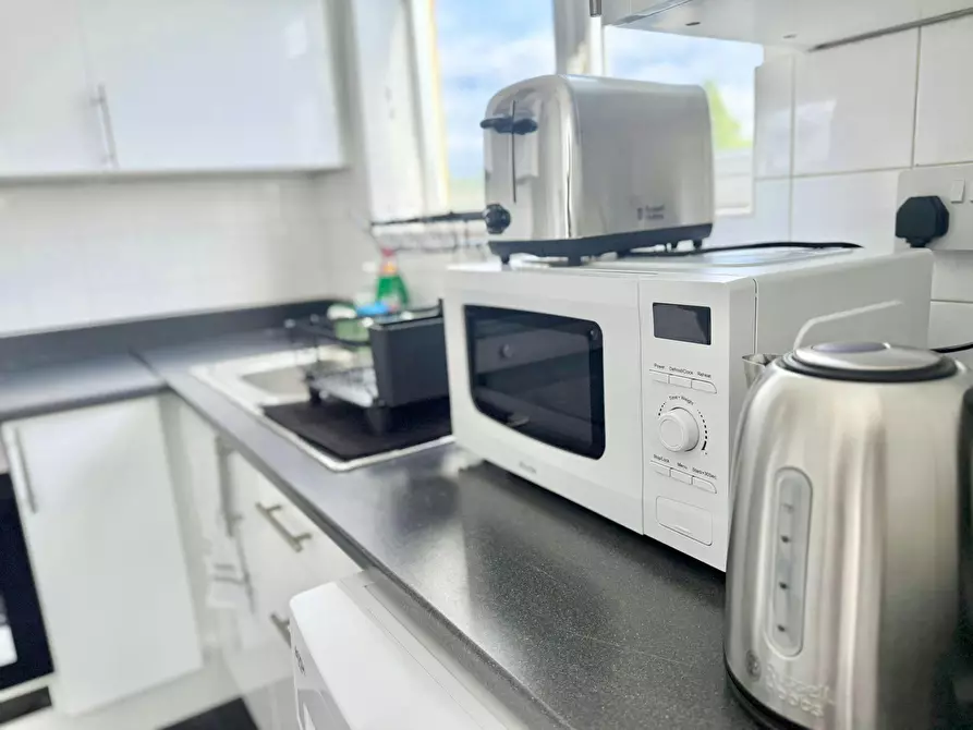 Immagine 5 di Appartamento in affitto  in Shalcross Drive a Broxbourne