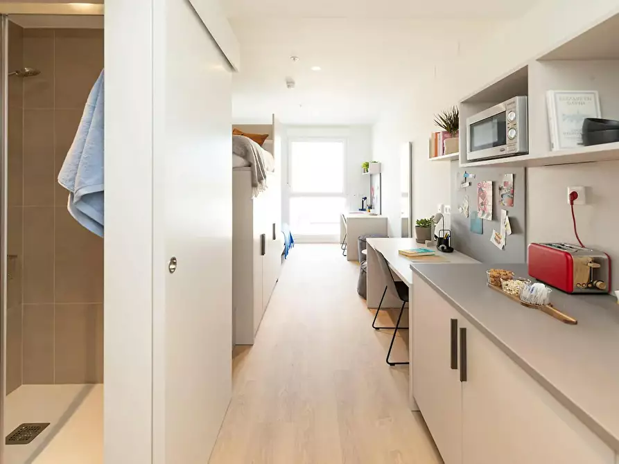 Immagine 5 di Camera condivisa in affitto  in Travesía Mariano Benlliure a Burjassot