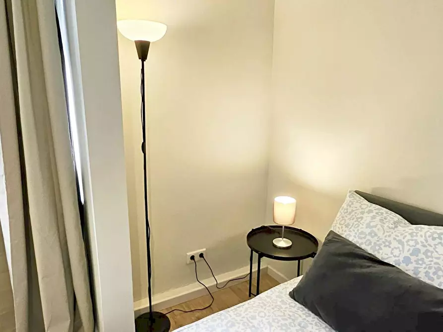 Immagine 4 di Camera in affitto  in Kantstraße a Köln