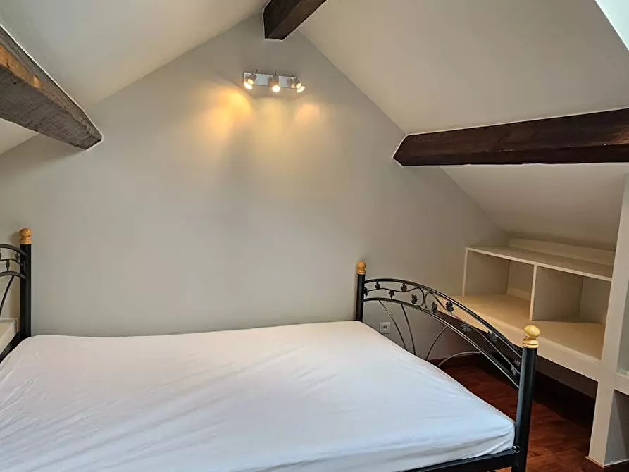 Immagine 8 di Casa indipendente in affitto  in Chemin de Revaison a Saint-Priest