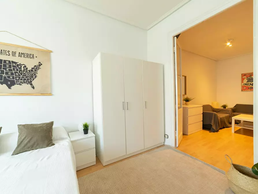 Immagine 6 di Camera in affitto  in Deustuibarra a Bilbao