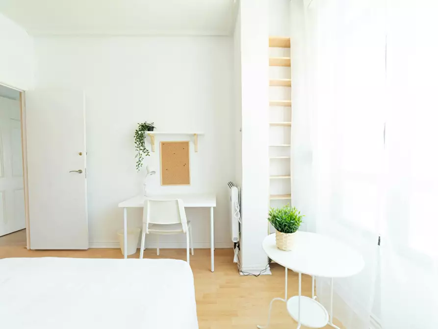 Immagine 5 di Camera in affitto  in Deustuibarra a Bilbao