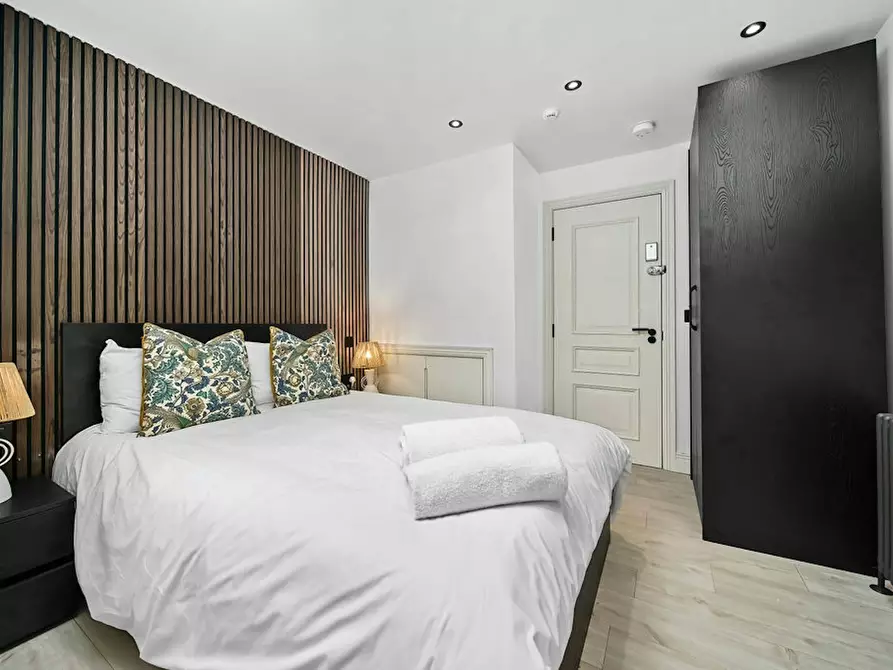 Immagine 4 di Appartamento in affitto  in Dorset Road a Lambeth