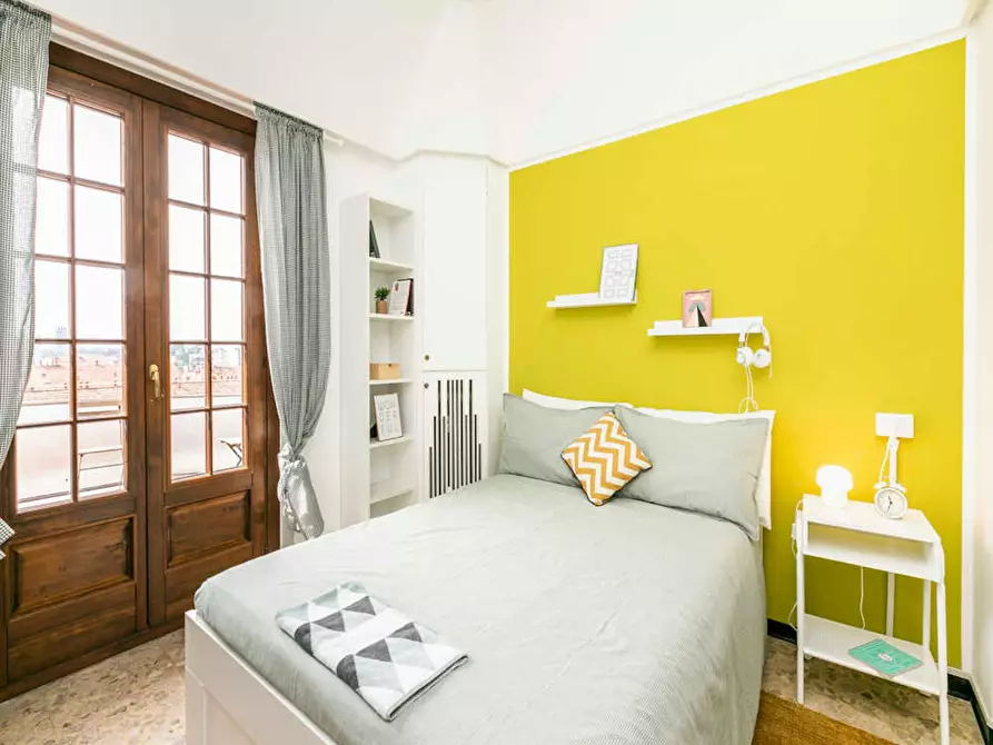 Immagine 1 di Camera in affitto  in Via Jacopo dal Verme a Milano