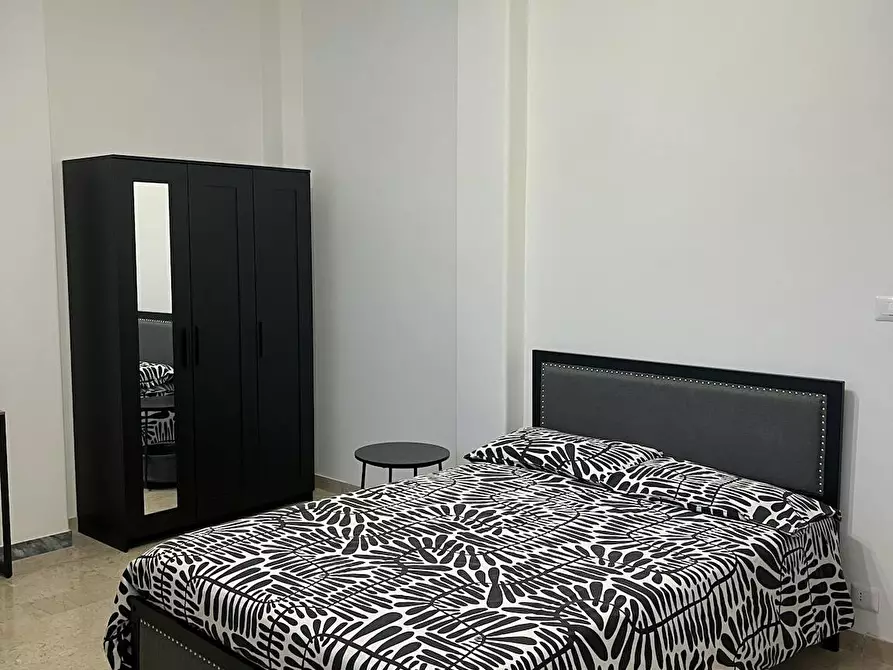 Immagine 2 di Camera in affitto  in Via Imperia a Roma