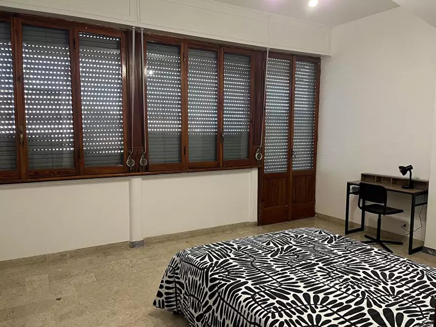 Immagine 3 di Camera in affitto  in Via Imperia a Roma