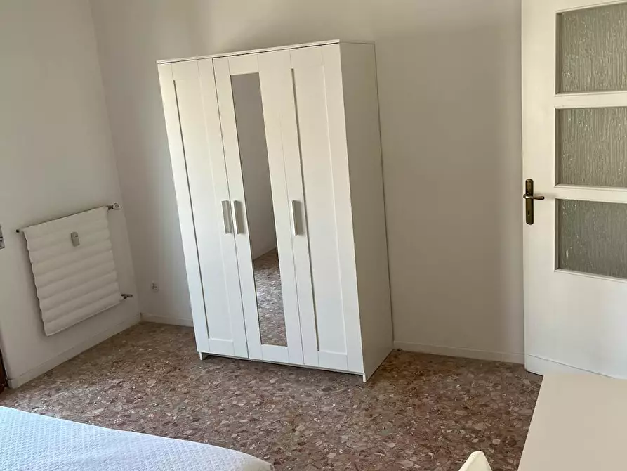 Immagine 7 di Camera in affitto  in Via Imperia a Roma
