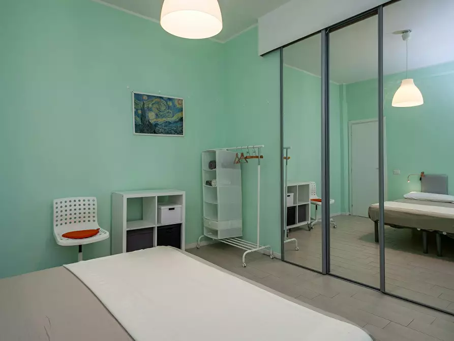 Immagine 6 di Camera in affitto  in Via Conte di Carmagnola a Roma