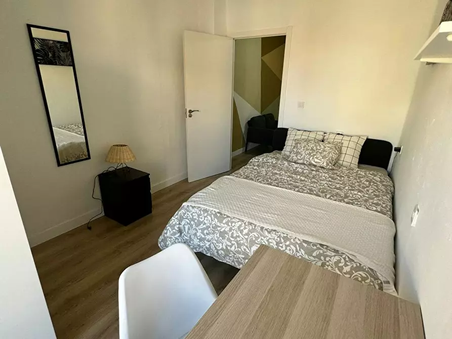 Immagine 2 di Camera in affitto  in Avinguda Dos de Maig a Aldaia