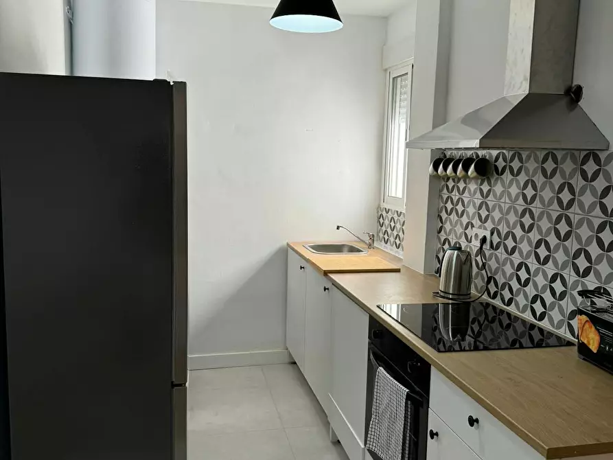 Immagine 3 di Camera in affitto  in Avinguda Dos de Maig a Aldaia