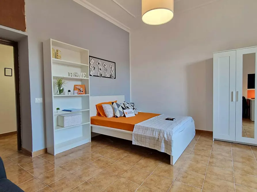 Immagine 6 di Camera in affitto  in Via Aleardo Aleardi a Roma