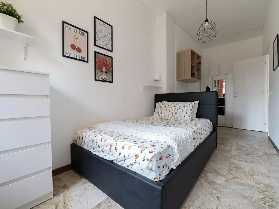 Immagine 1 di Camera in affitto  in Viale Francesco Restelli a Milano