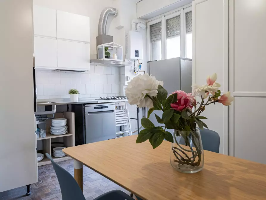 Immagine 4 di Camera in affitto  in Viale Francesco Restelli a Milano