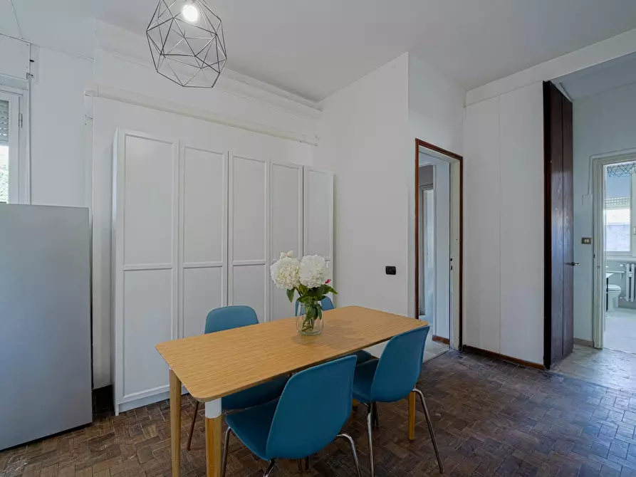 Immagine 6 di Camera in affitto  in Viale Francesco Restelli a Milano