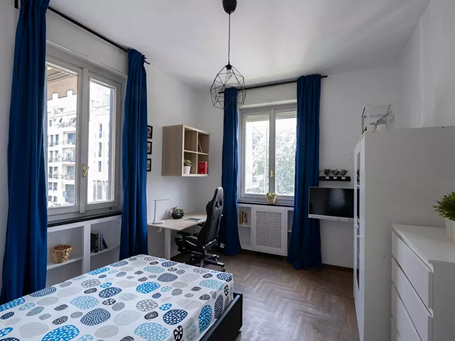 Immagine 2 di Camera in affitto  in Viale Francesco Restelli a Milano