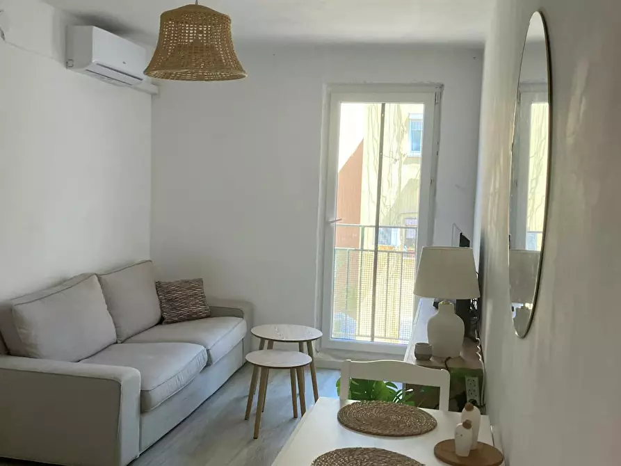 Immagine 10 di Appartamento in affitto  in Carrer de Wagner a Santa Coloma De Gramenet