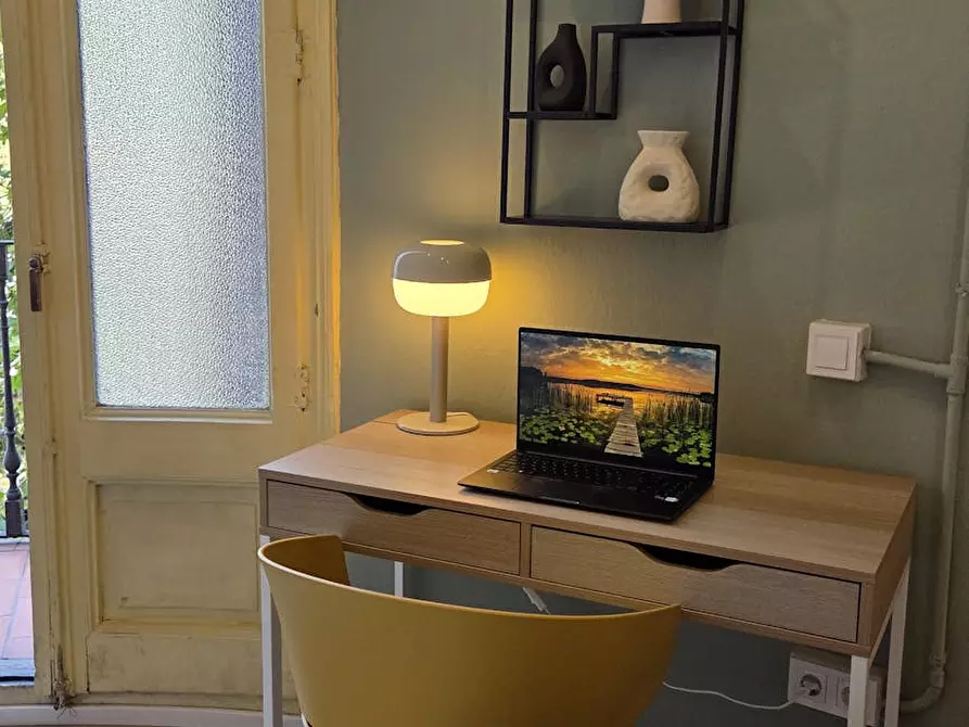 Immagine 4 di Camera in affitto  in Plaça de la Universitat a Barcelona