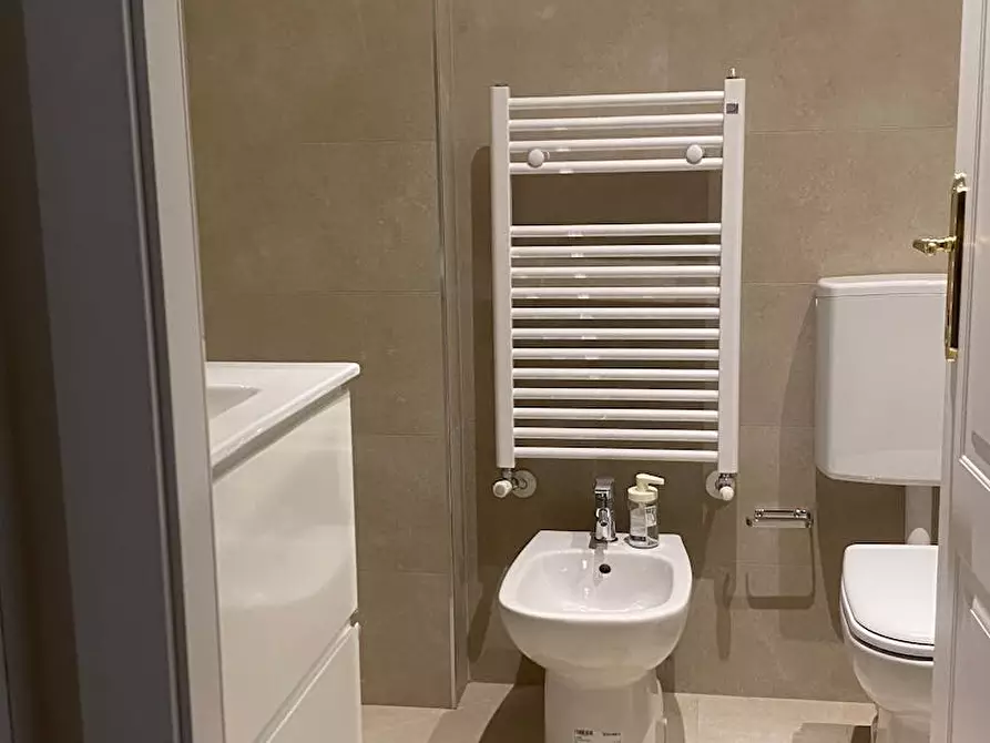 Immagine 8 di Camera in affitto  in Corso Vittorio Emanuele II a Torino