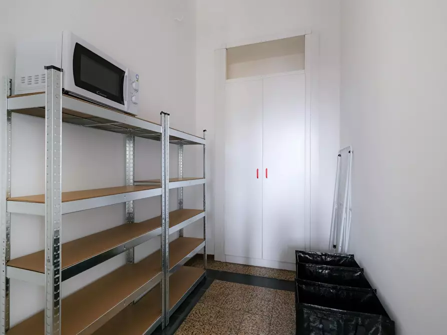 Immagine 10 di Camera in affitto  in Corso Svizzera a Torino