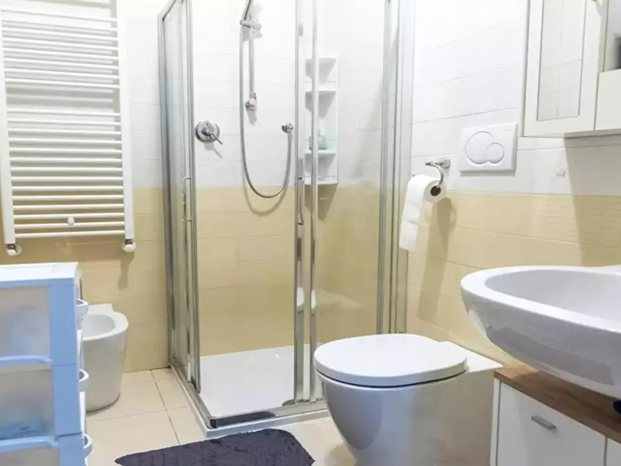 Immagine 7 di Appartamento in affitto  in Via Domenico de Dominicis a Roma