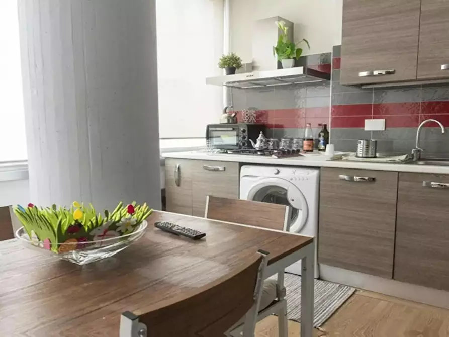 Immagine 1 di Appartamento in affitto  in Via Domenico de Dominicis a Roma