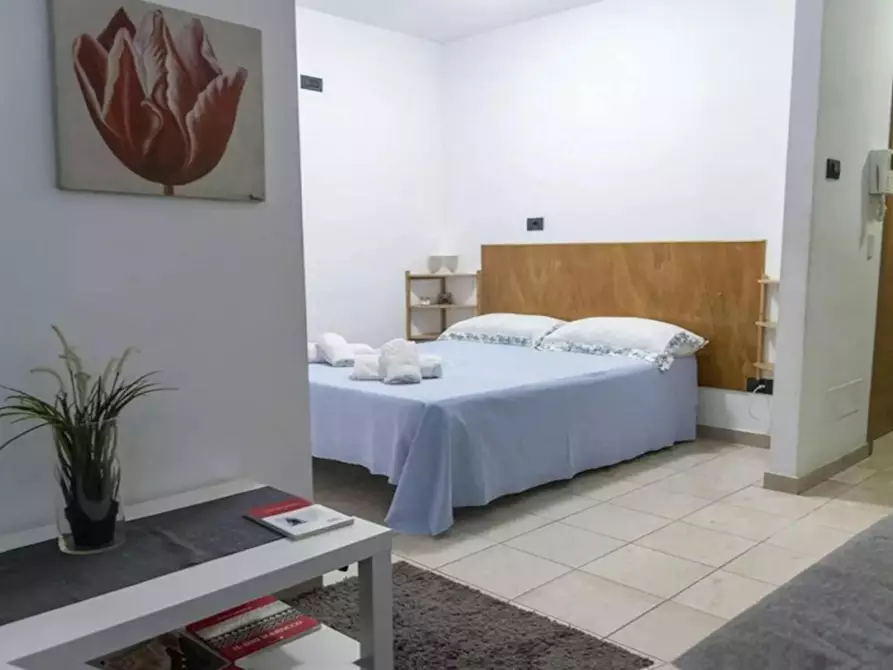 Immagine 4 di Appartamento in affitto  in Via Domenico de Dominicis a Roma