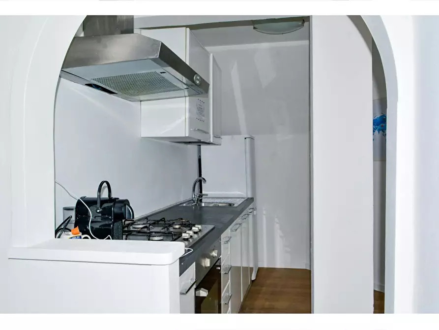 Immagine 5 di Appartamento in affitto  in Lungomare Duca degli Abruzzi a Roma