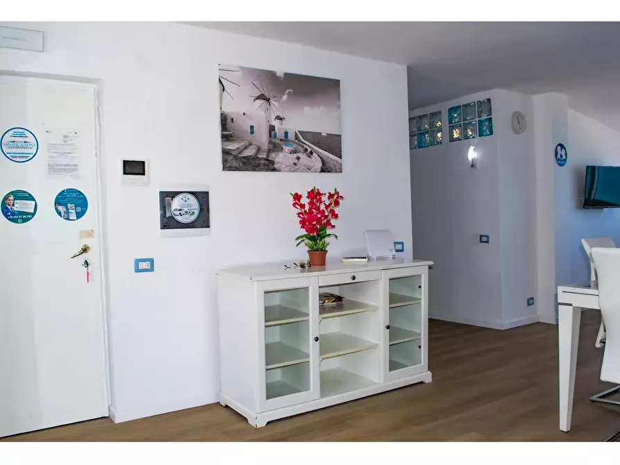 Immagine 4 di Appartamento in affitto  in Lungomare Duca degli Abruzzi a Roma