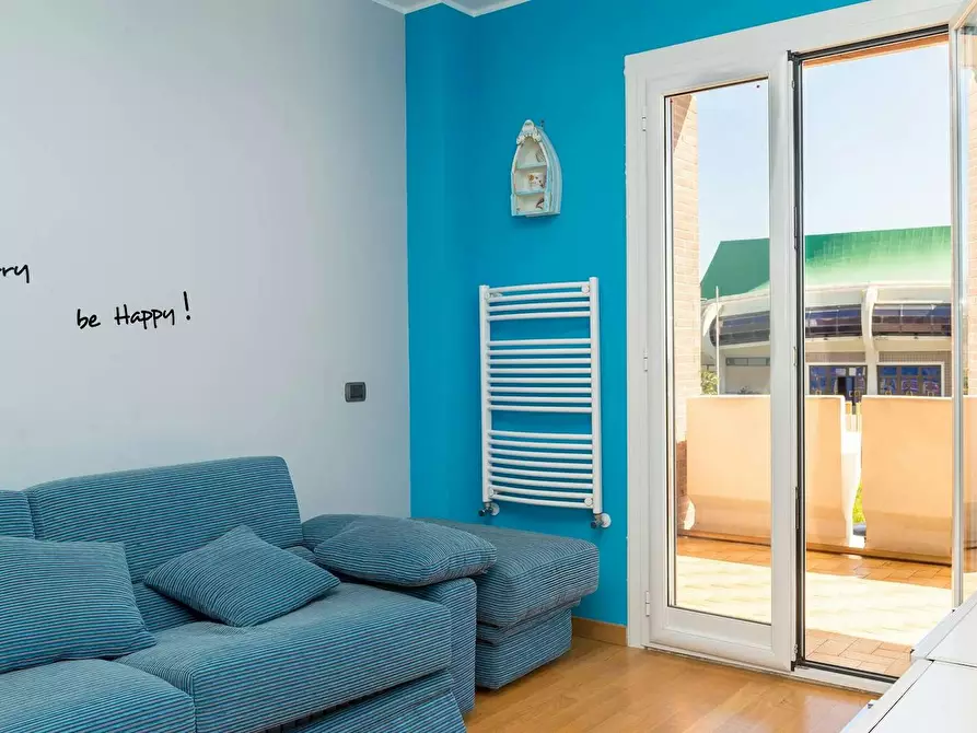 Immagine 3 di Appartamento in affitto  in Via Giuseppe Renato Bellot a Roma