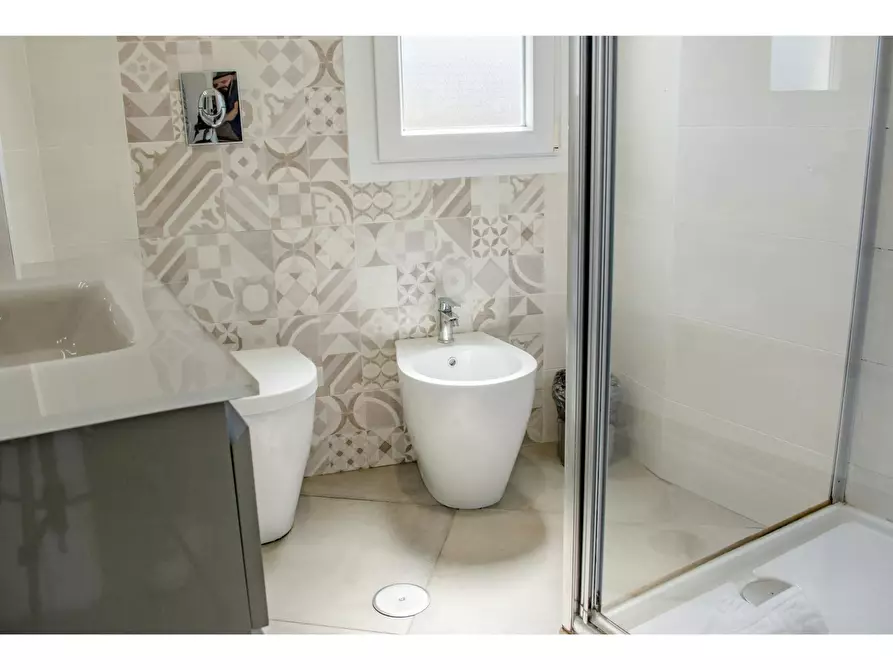 Immagine 9 di Appartamento in affitto  in Piazza delle Fiamme Gialle a Roma