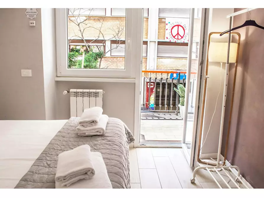 Immagine 7 di Appartamento in affitto  in Via Angelo Olivieri a Roma