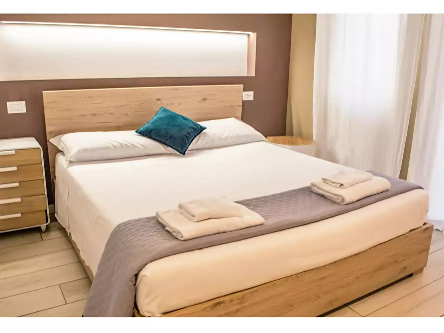 Immagine 4 di Appartamento in affitto  in Via Angelo Olivieri a Roma