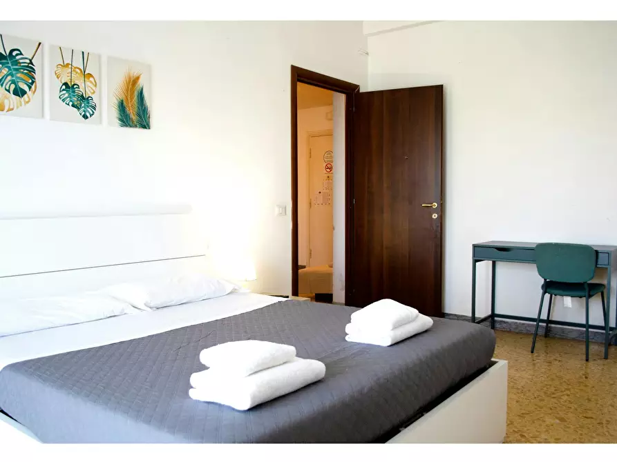 Immagine 1 di Appartamento in affitto  in Via Ermanno Carlotto a Roma