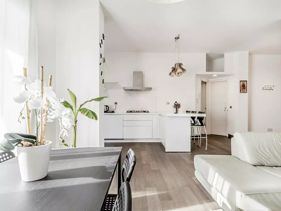 Immagine 10 di Appartamento in affitto  in Via Pietro Ferrigni a Roma