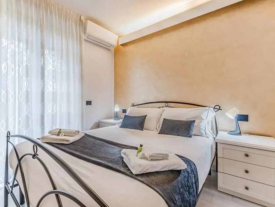 Immagine 4 di Appartamento in affitto  in Via Riccardo Guruzian a Roma