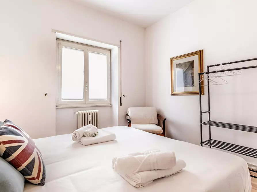 Immagine 4 di Appartamento in affitto  in Via Santa Bernadette a Roma